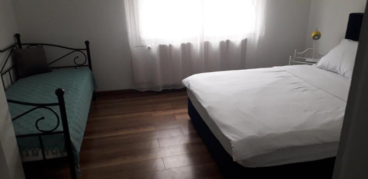 Apartman Megi & Studio Apartman Tomi - Self Check In Krapina Dış mekan fotoğraf