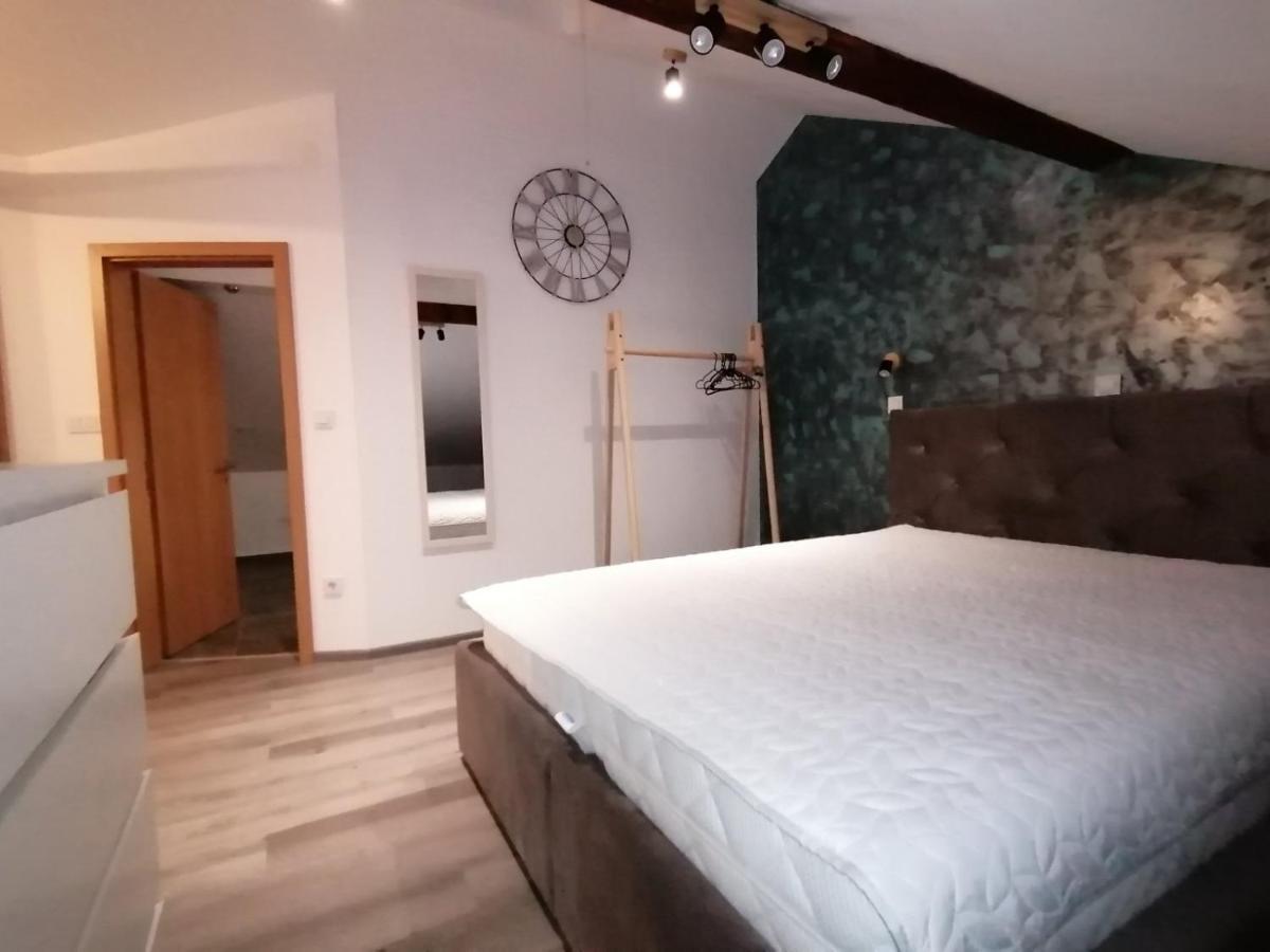 Apartman Megi & Studio Apartman Tomi - Self Check In Krapina Dış mekan fotoğraf