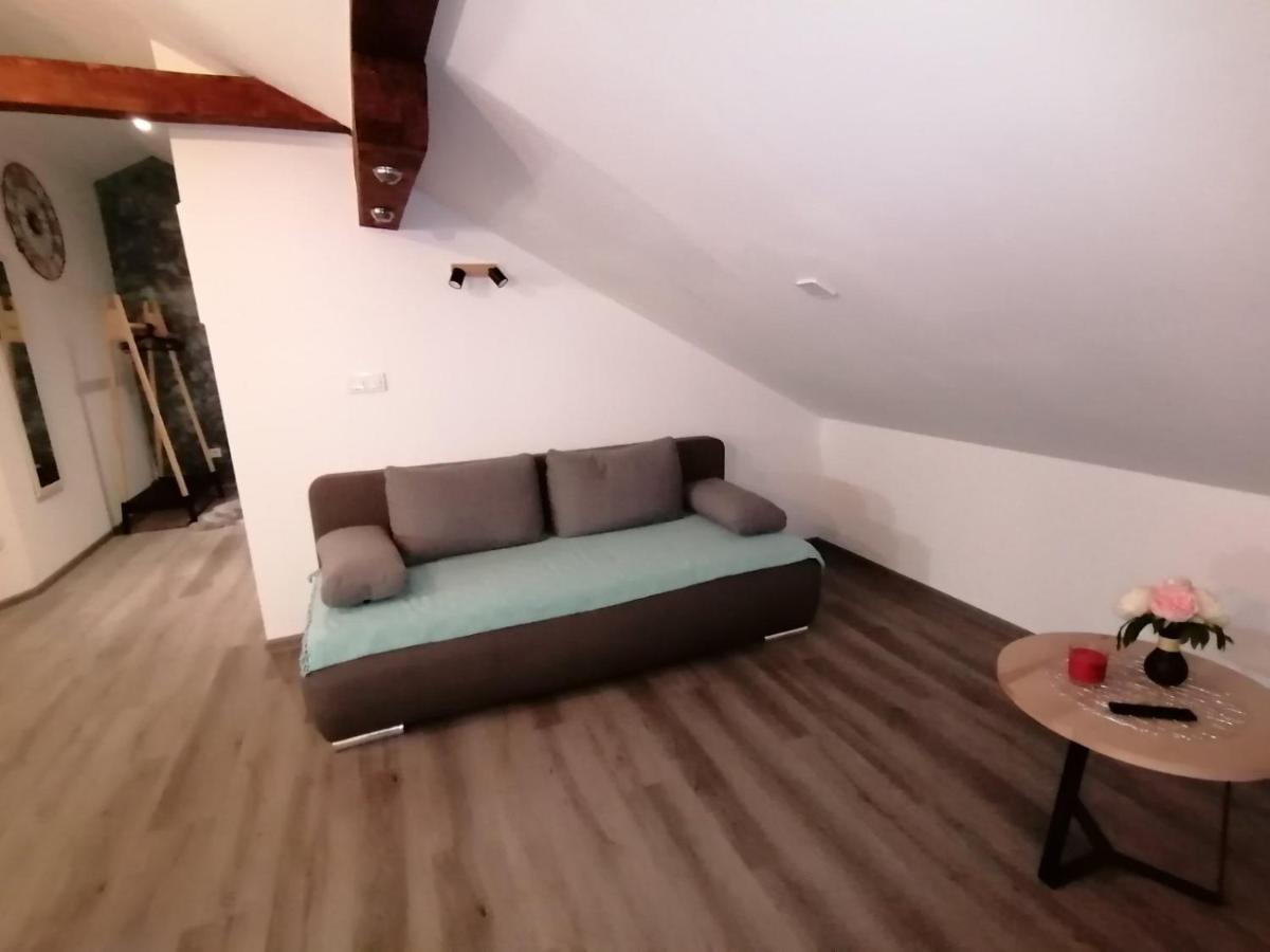 Apartman Megi & Studio Apartman Tomi - Self Check In Krapina Dış mekan fotoğraf