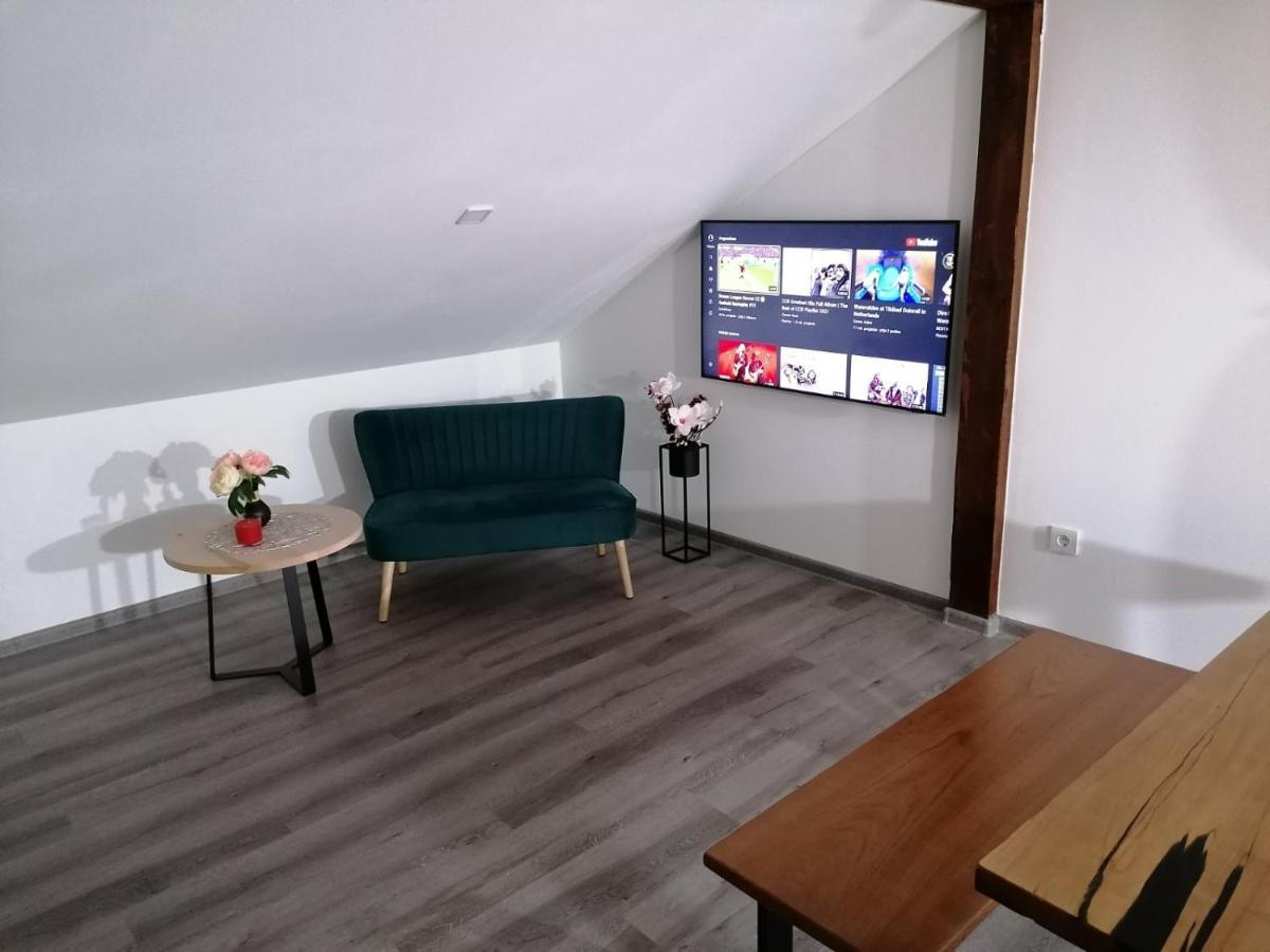 Apartman Megi & Studio Apartman Tomi - Self Check In Krapina Dış mekan fotoğraf
